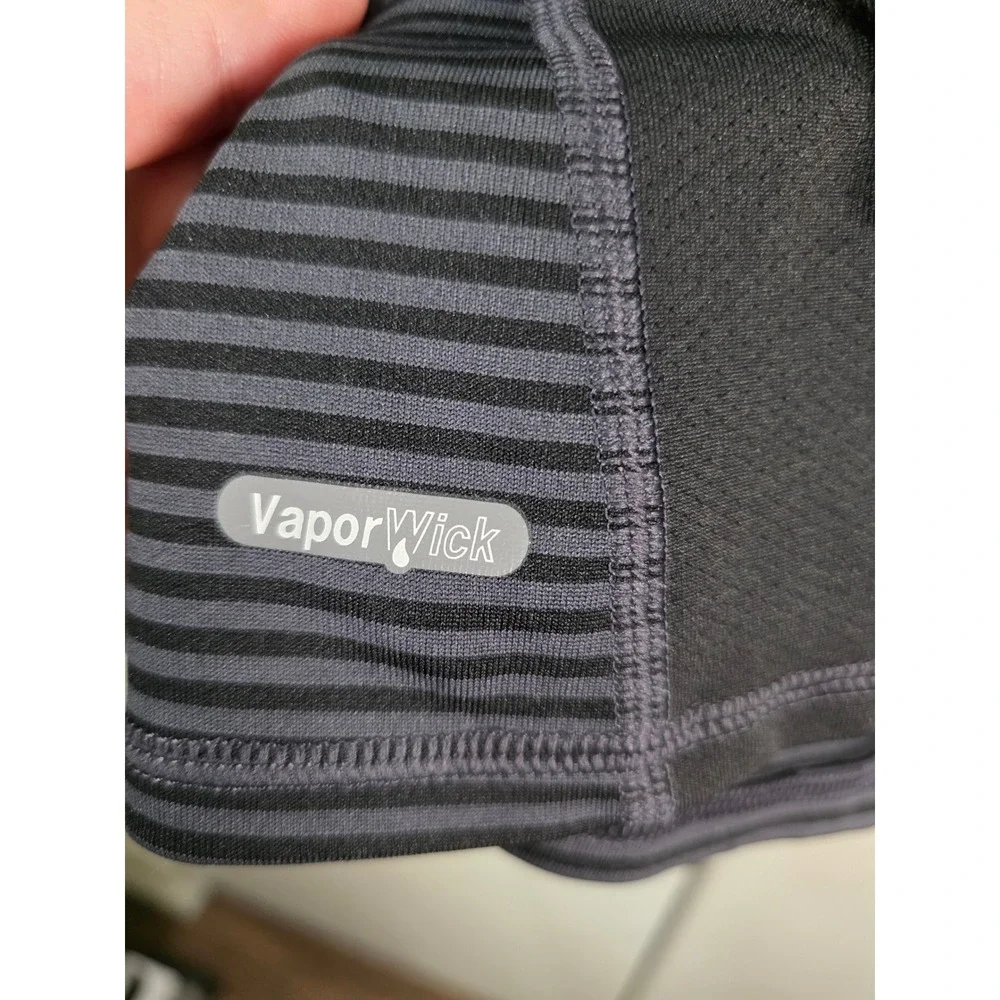 The North Face Womens VaporWick Striped Active Tee Grey Black Sz M Gorpcore gym - Picture 6 of 9